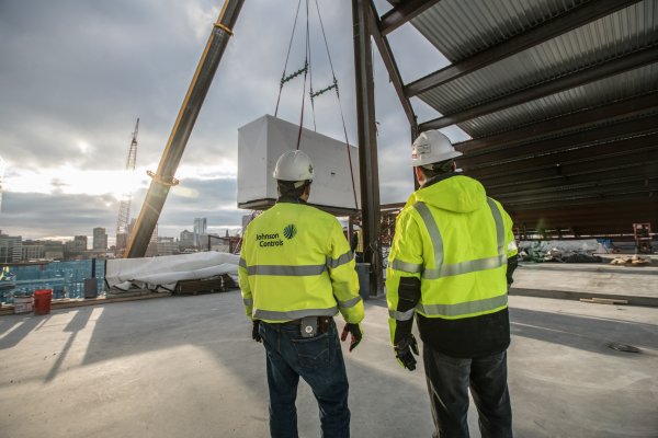 The Milwaukee Bucks announced a new partnership with Johnson Controls, a global multi-industrial leader, to become the official “smart building” partner for the new Wisconsin Entertainment & Sports Center in downtown Milwaukee.